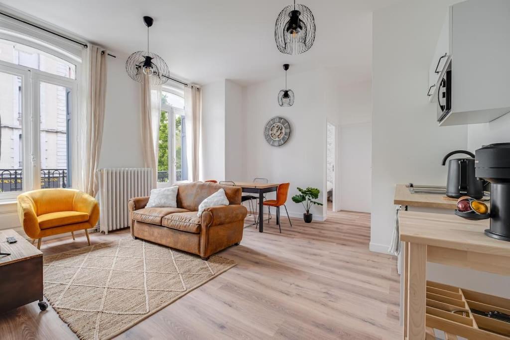Grand Appartement «  City » Spacieux Et Moderne サン・テティエンヌ エクステリア 写真