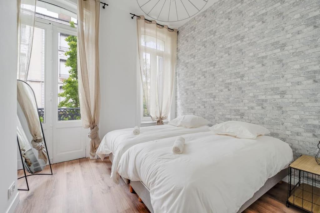 Grand Appartement «  City » Spacieux Et Moderne サン・テティエンヌ エクステリア 写真